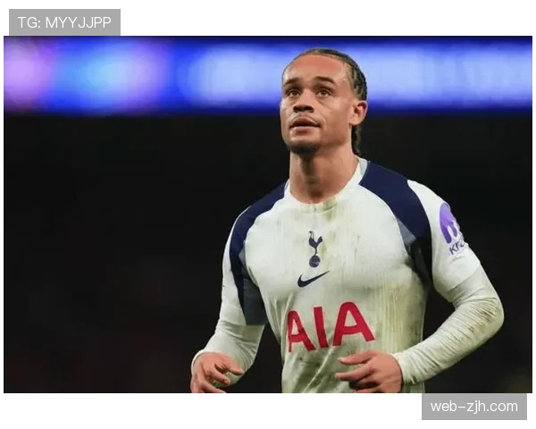 北伦敦德比两次延误：裁判设备频率干扰致比赛中断