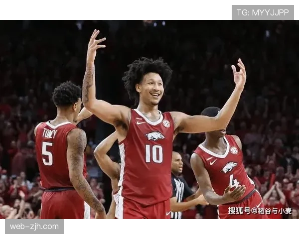 联邦调查介入大学篮球丑闻,涉案经纪人被指控利用虚假投篮数据报告误导球队选秀 联邦调查介入大学篮球丑闻,涉案经纪人被指控利用虚假投篮数据报告误导球队选秀